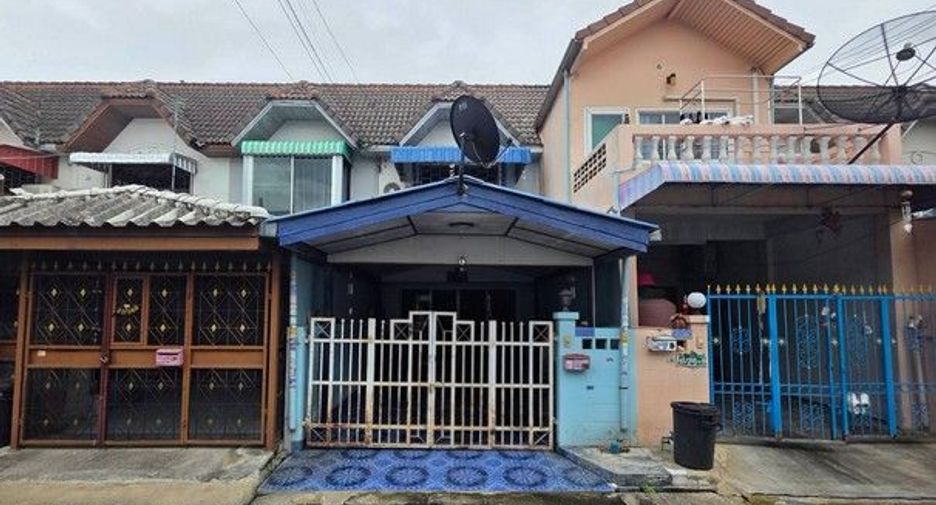 For sale 2 bedrooms townhouse in Bang Bua Thong, Nonthaburi