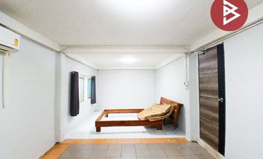 Casa en venta de 5 habitaciones en Bang Khun Thian, Bangkok