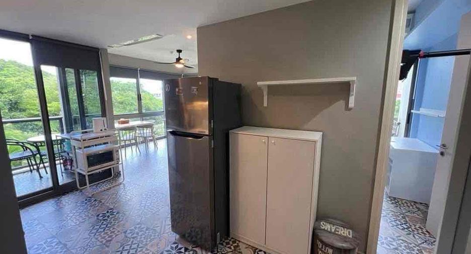 For rent 2 bedrooms condo in Bang Lamung, Chonburi