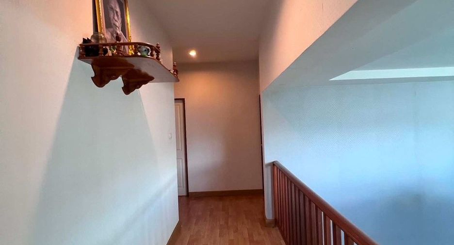 For sale 4 bedrooms house in San Sai, Chiang Mai