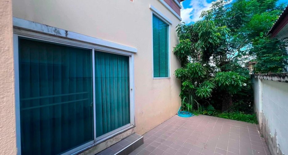 For sale 4 bedrooms house in San Sai, Chiang Mai