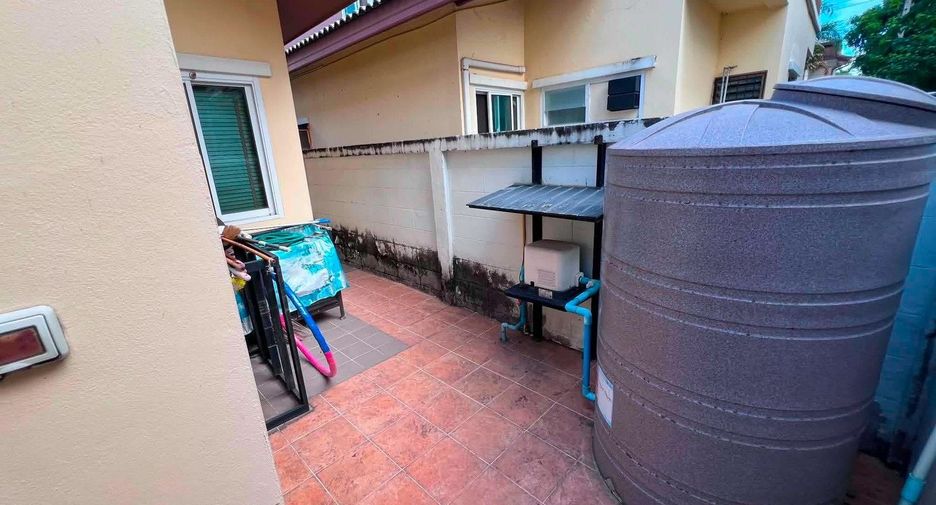 For sale 4 bedrooms house in San Sai, Chiang Mai