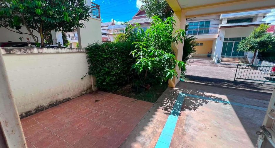 For sale 4 bedrooms house in San Sai, Chiang Mai