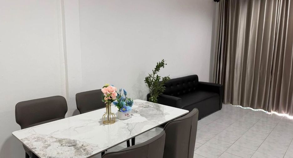 Haus zur Miete mit 2 Zimmer in Bang Lamung, Chonburi