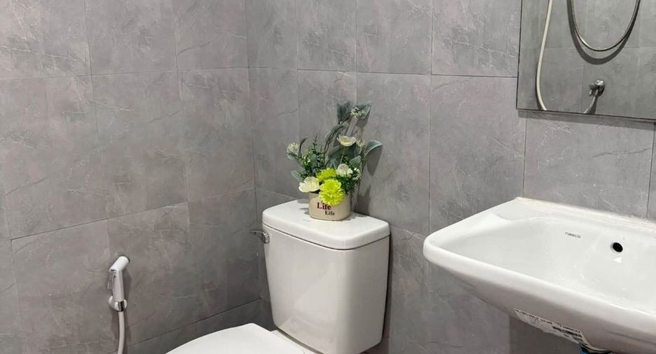 Haus zur Miete mit 2 Zimmer in Bang Lamung, Chonburi