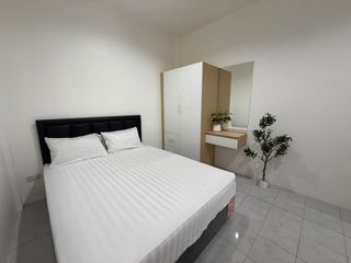 Haus zur Miete mit 2 Zimmer in Bang Lamung, Chonburi