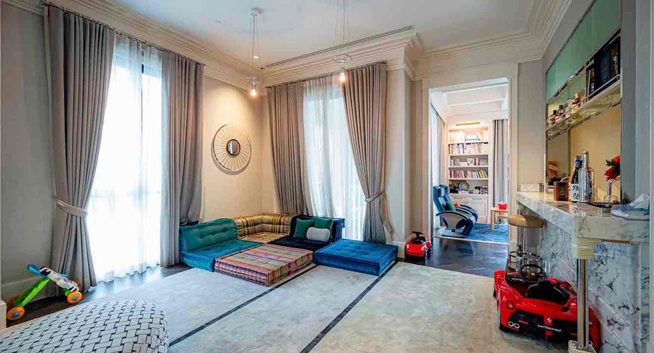 For sale and for rent 3 bedrooms condo in Pathum Wan, Bangkok
