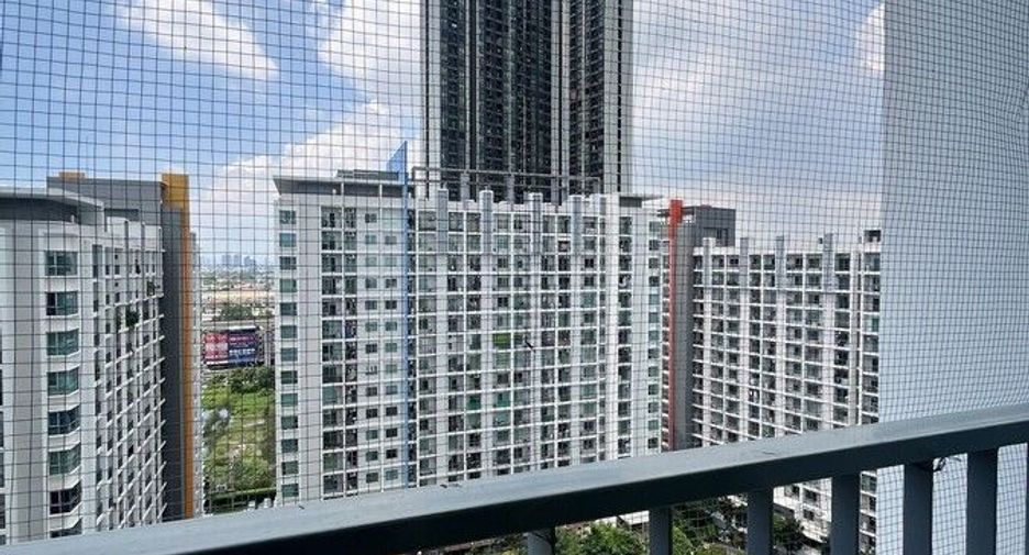 For sale 1 bed condo in Bang Na, Bangkok