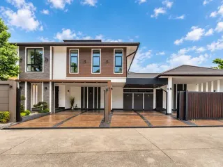Villa zum Kauf mit 5 Zimmer in Hang Dong, Chiang Mai