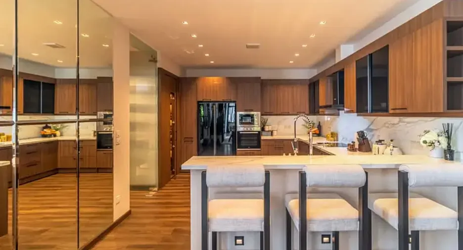 Villa zum Kauf mit 5 Zimmer in Hang Dong, Chiang Mai