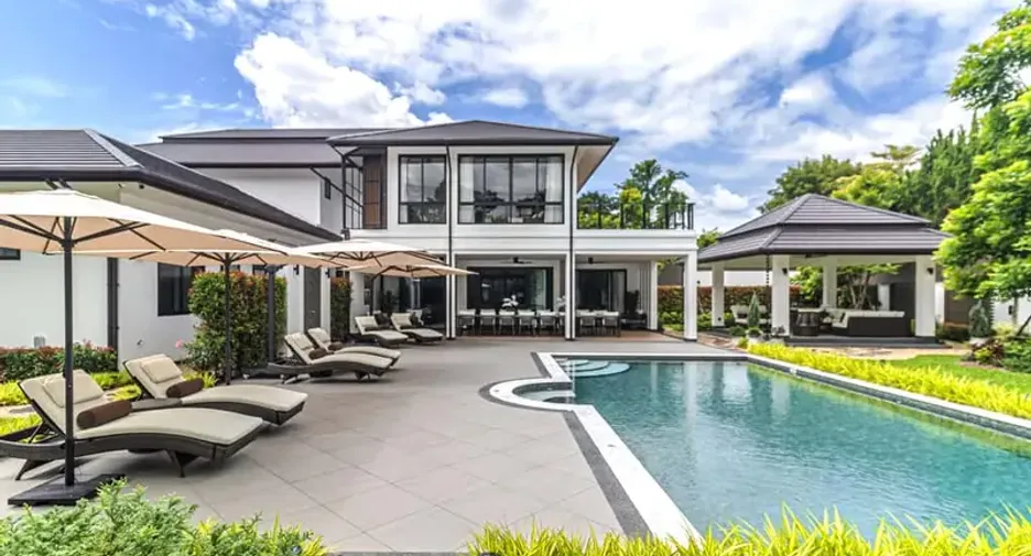 Villa zum Kauf mit 5 Zimmer in Hang Dong, Chiang Mai