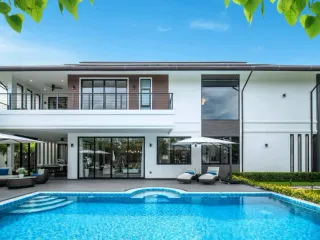 For sale 5 bedrooms villa in Hang Dong, Chiang Mai
