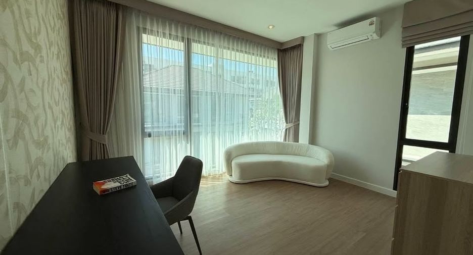For rent 4 bedrooms house in Bang Phli, Samut Prakan