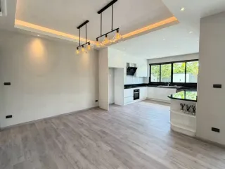 For sale 4 bedrooms villa in Hang Dong, Chiang Mai