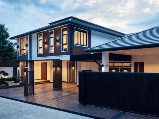 For sale 5 bedrooms villa in Hang Dong, Chiang Mai