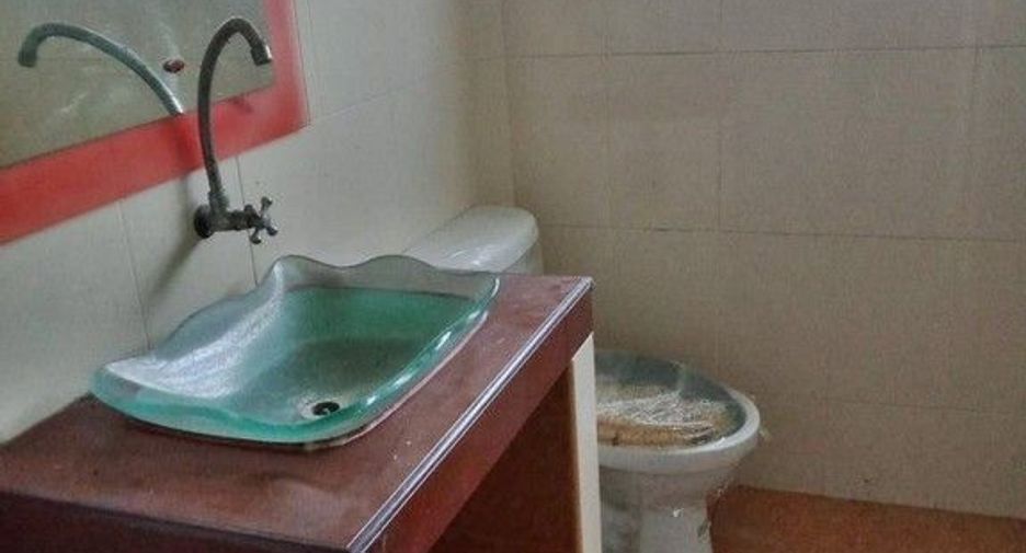 For sale 1 bed house in Ban Bueng, Chonburi