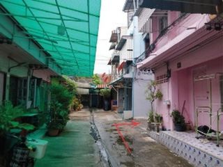 For sale 2 bedrooms retail Space in Bang Phlat, Bangkok