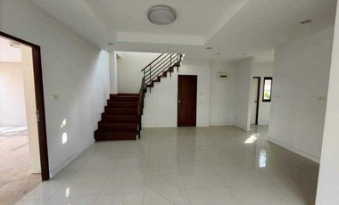 À vendre 1 chambre maison à Ratchathewi, Bangkok
