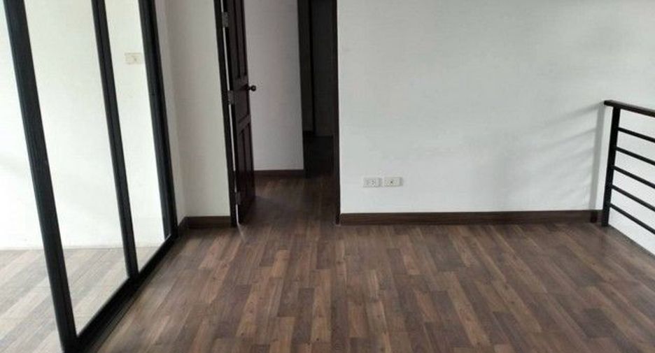 À vendre 1 chambre maison à Ratchathewi, Bangkok