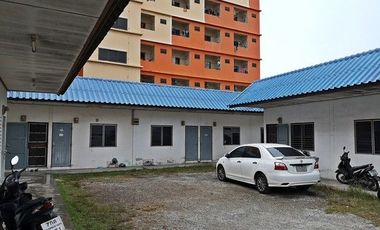 À vendre 13 chambres maison à Ban Bueng, Chonburi