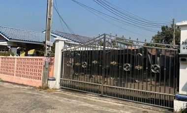 À vendre 1 chambre maison à Ban Bueng, Chonburi