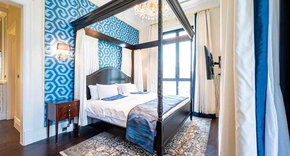 For rent 2 bedrooms condo in Pathum Wan, Bangkok