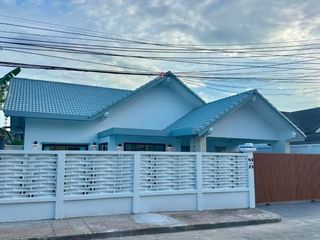 À vendre 3 chambres villa à Bang Lamung, Chonburi