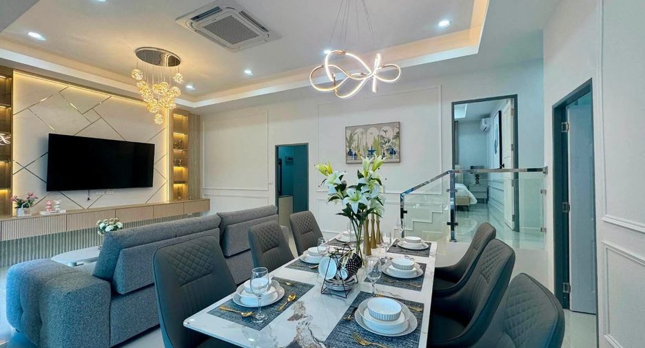À vendre 3 chambres villa à Bang Lamung, Chonburi