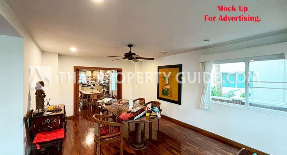 For rent 5 bedrooms house in Pak Kret, Nonthaburi