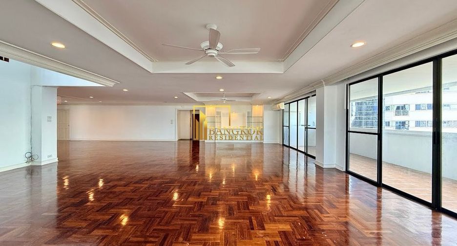 For rent 5 bedrooms apartment in Khlong Toei, Bangkok