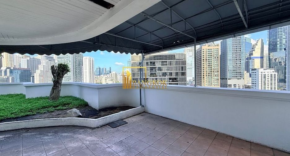 For rent 5 bedrooms apartment in Khlong Toei, Bangkok