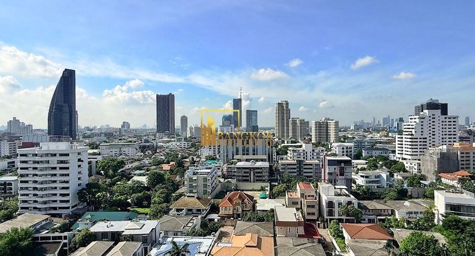 For rent 5 bedrooms apartment in Khlong Toei, Bangkok