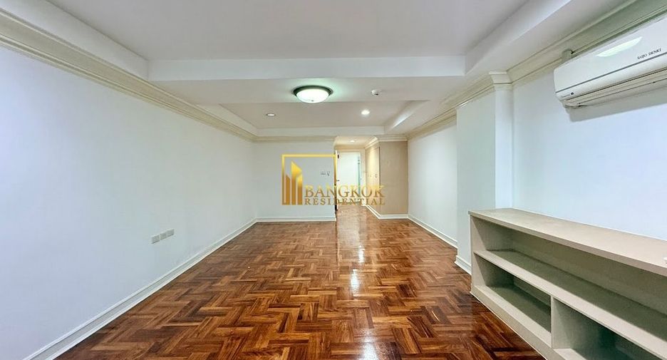 For rent 5 bedrooms apartment in Khlong Toei, Bangkok