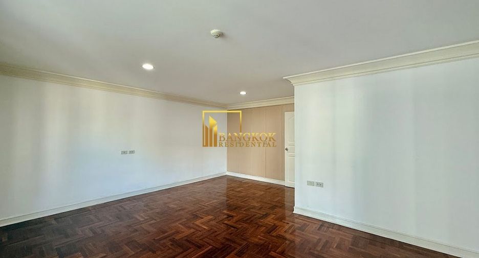 For rent 5 bedrooms apartment in Khlong Toei, Bangkok