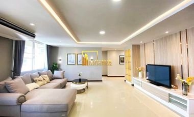 For rent 3 bedrooms condo in Watthana, Bangkok