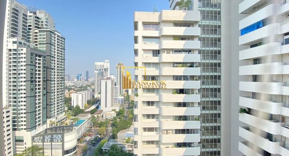 For rent 3 bedrooms condo in Watthana, Bangkok