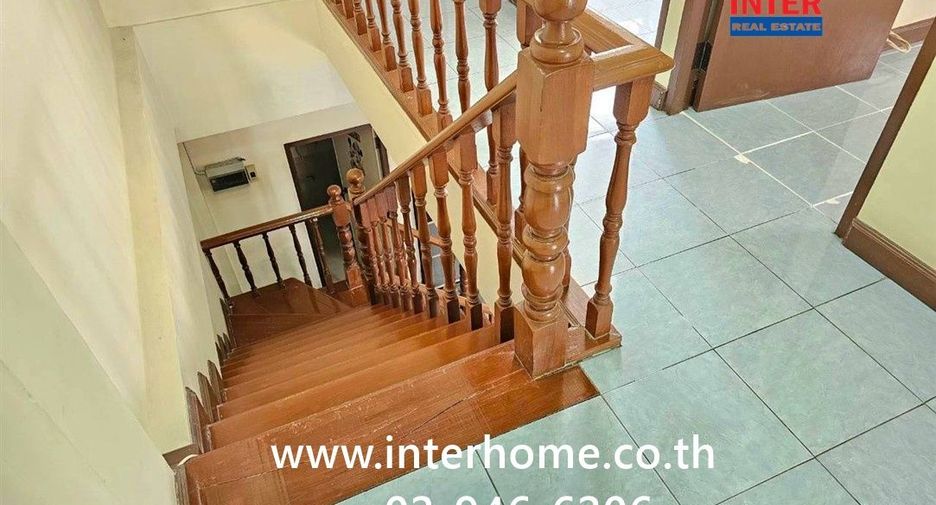 For sale 3 bedrooms townhouse in Thanyaburi, Pathum Thani