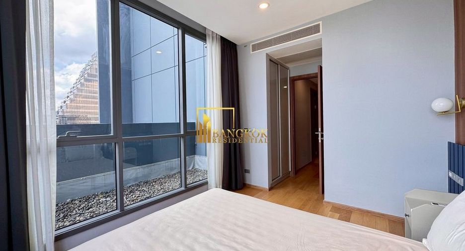 For rent 3 bedrooms condo in Khlong Toei, Bangkok