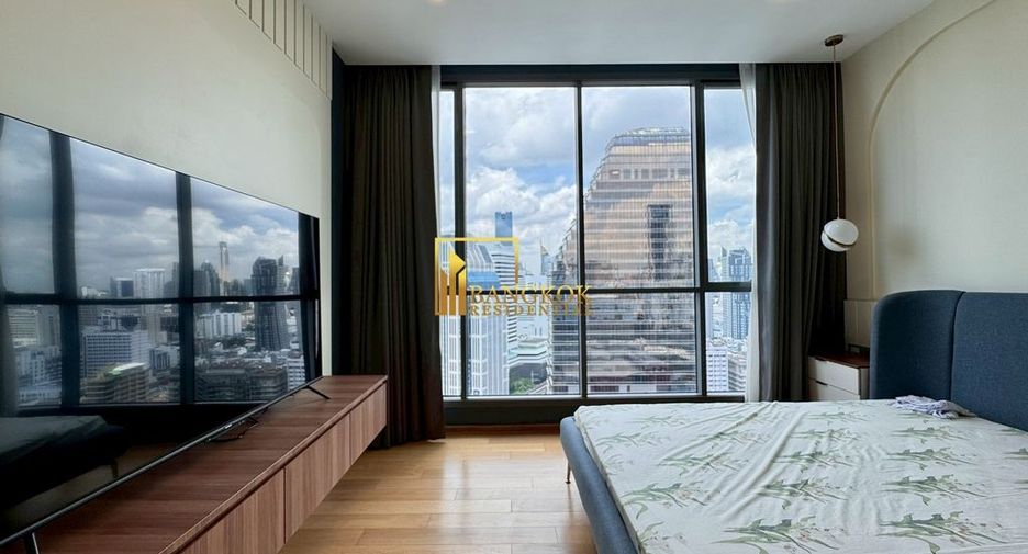 For rent 3 bedrooms condo in Khlong Toei, Bangkok