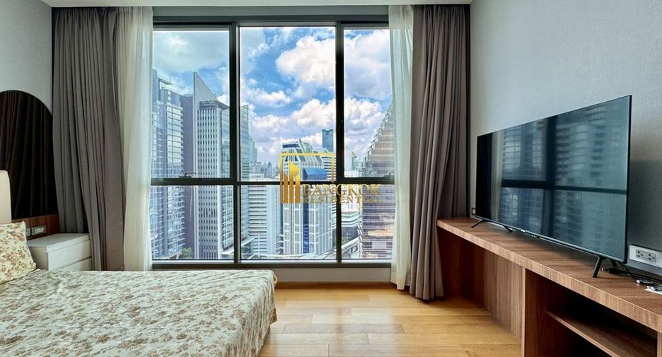 For rent 3 bedrooms condo in Khlong Toei, Bangkok