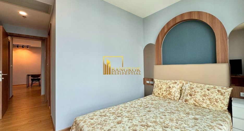 For rent 3 bedrooms condo in Khlong Toei, Bangkok