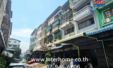 For sale 3 bedrooms retail Space in Bang Bon, Bangkok