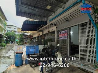 For sale 3 bedrooms retail Space in Bang Bon, Bangkok
