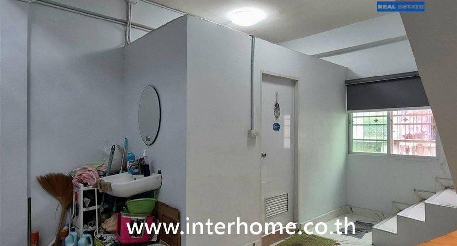 For sale 3 bedrooms retail Space in Bang Bon, Bangkok