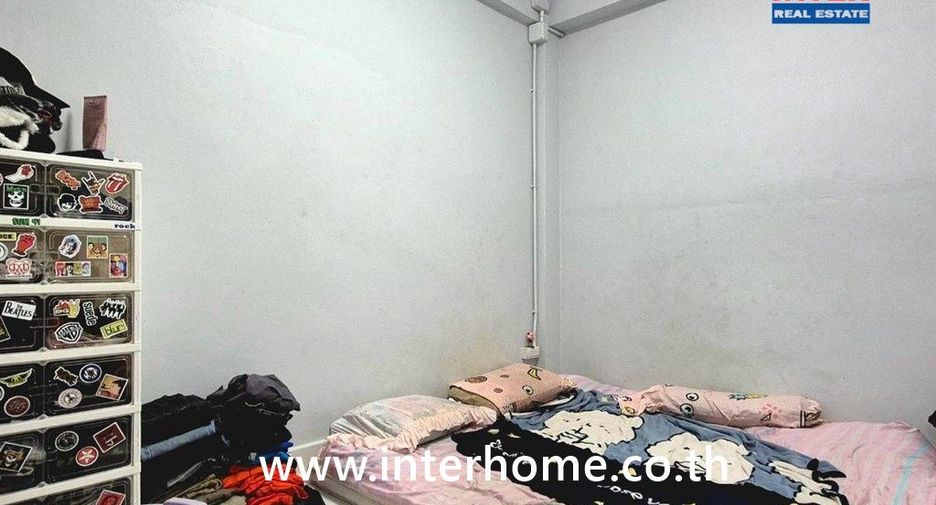 For sale 3 bedrooms retail Space in Bang Bon, Bangkok