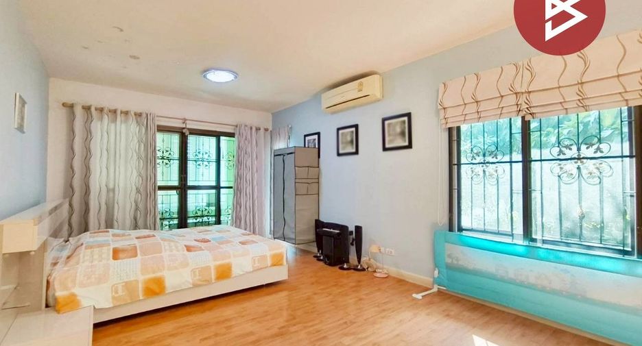 For sale 3 bedrooms house in Lam Luk Ka, Pathum Thani