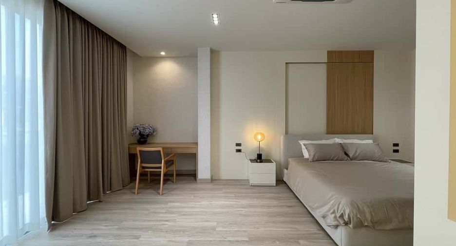 For rent and for sale 4 bedrooms house in San Kamphaeng, Chiang Mai