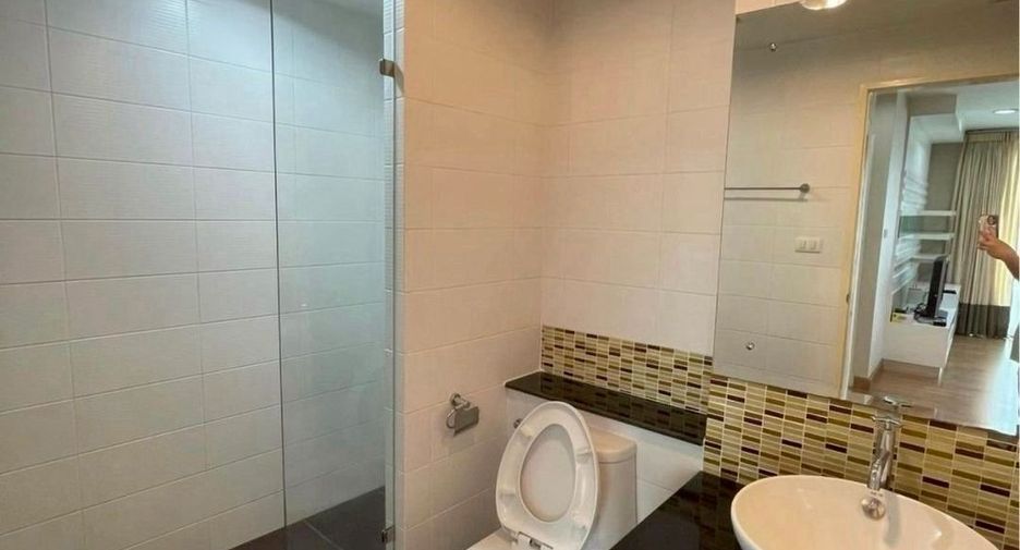 Wohnung zur Miete mit 1 Zimmer in Phaya Thai, Bangkok