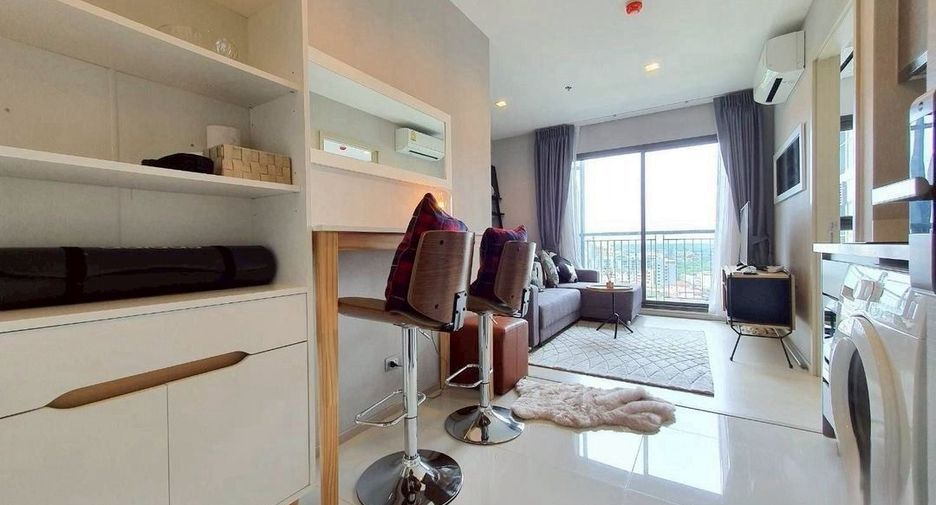 À louer et à vendre 1 chambre condo à Khlong Toei, Bangkok
