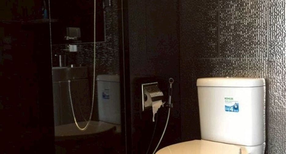 À louer et à vendre 1 chambre condo à Khlong Toei, Bangkok